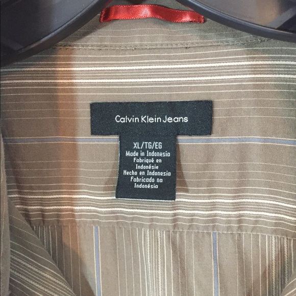 Calvin Klein Shirt - Picture 2 of 5